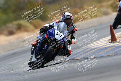 media/May-15-2022-SoCal Trackdays (Sun) [[33a09aef31]]/Turn 2 (945am)/